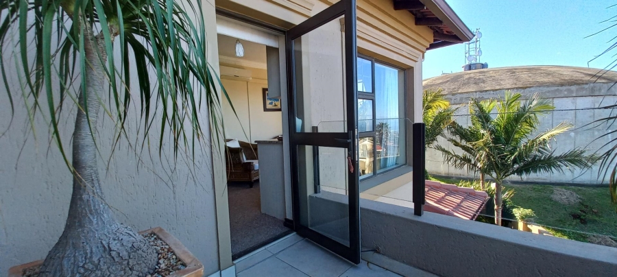 4 Bedroom Property for Sale in Hartenbos Heuwels Western Cape